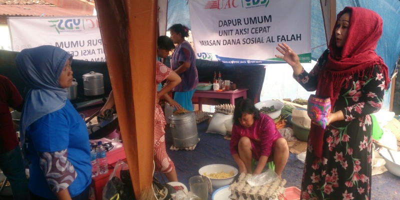 UAC YDSF Kelola Dapur Umum