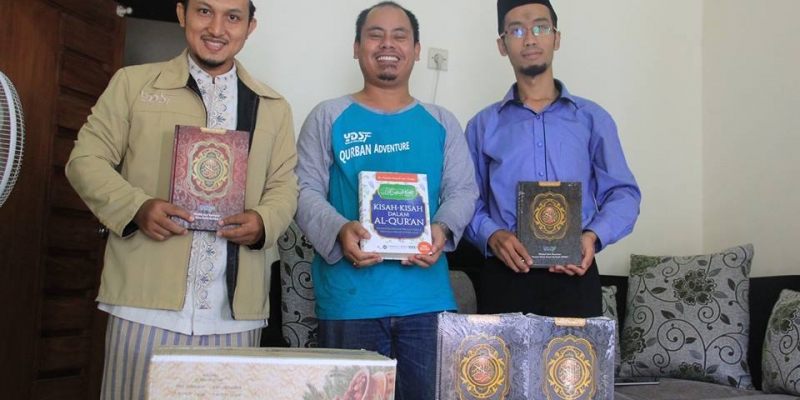 TEBAR KURMA & WAKAF AL-QUR'AN
