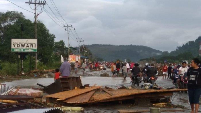 Jayapura Tergenang Banjir Bandang