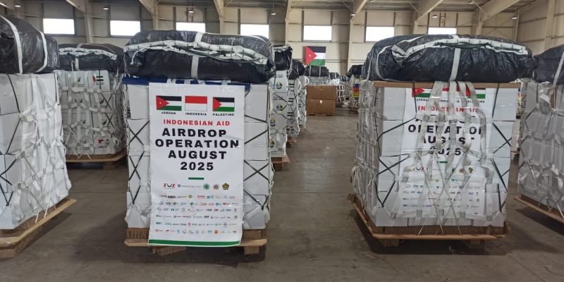 YDSF Salurkan Bantuan Airdrop Palestina bersama Forum Zakat